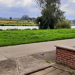 Entre Deux O A Lixhe,vise Belgique Vakantiehuis *