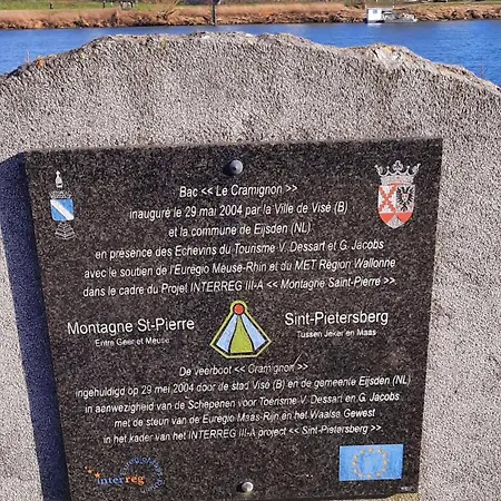 Entre Deux O A Lixhe,vise Belgique Dom wakacyjny