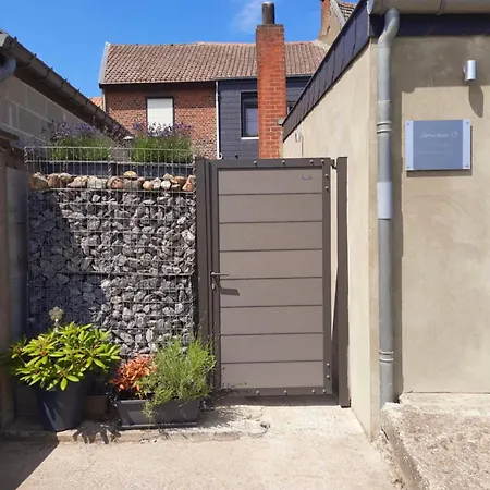 Entre Deux O A Lixhe,vise Belgique Holiday home Vise