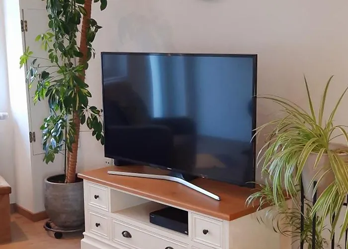 Entre Deux O A Lixhe,vise Belgique Holiday home