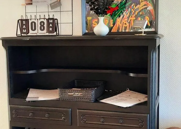 Entre Deux O A Lixhe,vise Belgique Holiday home